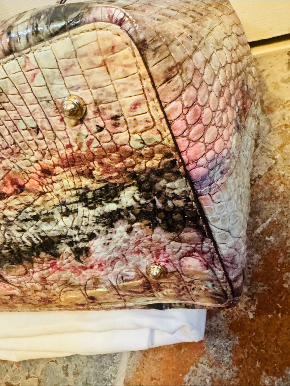 RARE! Collectors Vintage Brahmin Medium Julian Opal Croc Embossed Leather Tote! - Picture 9 of 16